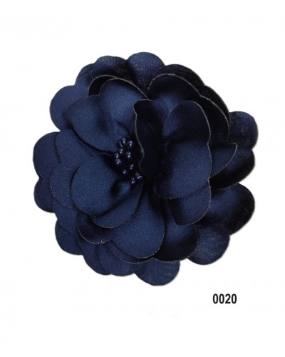 Broche flor satinada