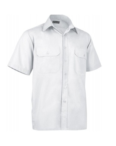 Camisa unisex manga corta, corte clásico con bolsillos en pecho con cierre botón (Hasta talla 46)